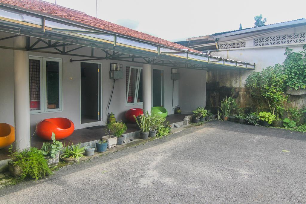 Hotel Cemerlang Baturraden Oda fotoğraf