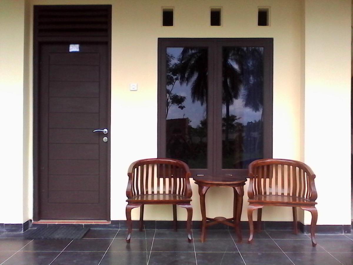 Hotel Cemerlang Baturraden Oda fotoğraf